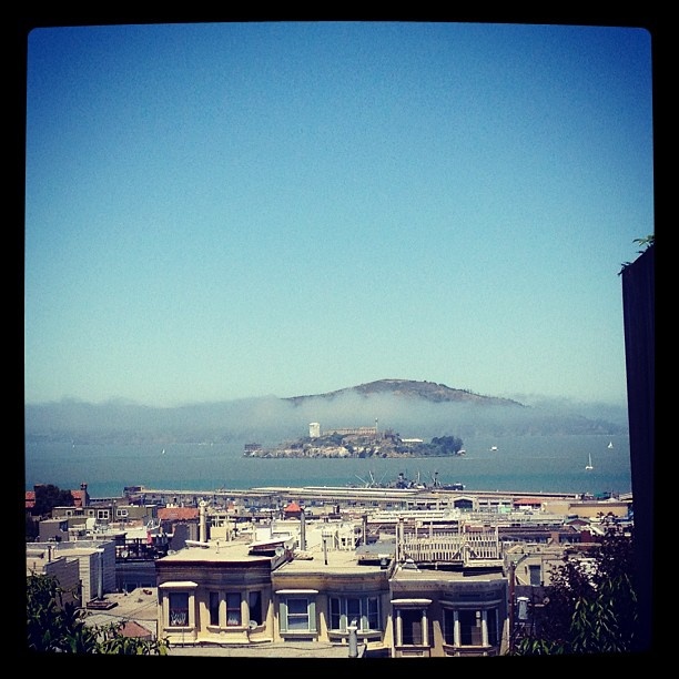 1d67d33fdee1ff467795a0ed4ef5dcbd